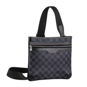Thomas N58028 Shoulder Bag.